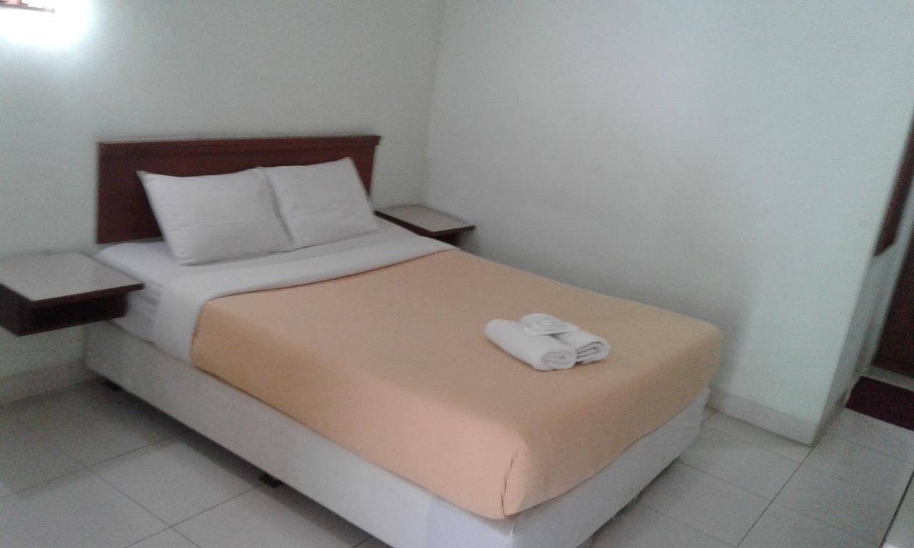 Pandu Lakeside Hotel פראפאט מראה חיצוני תמונה