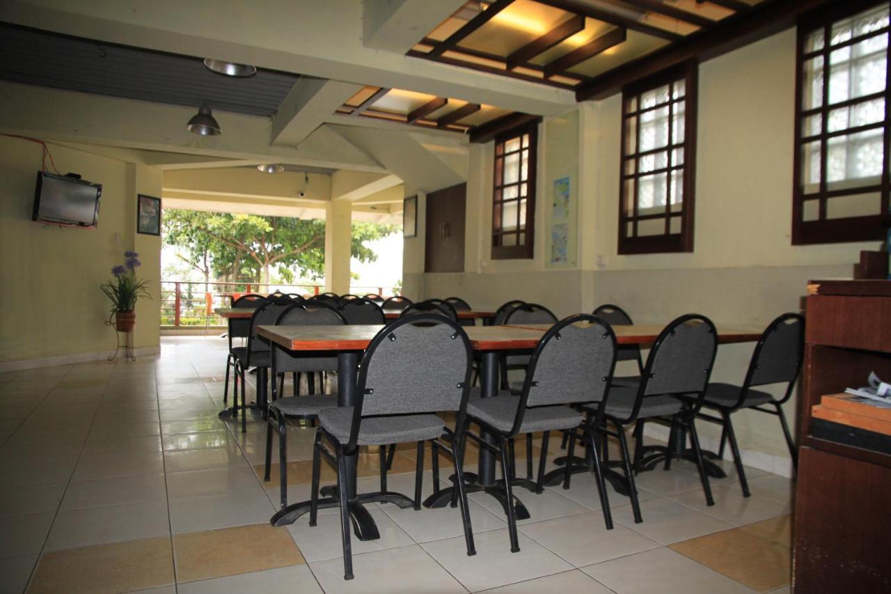 Pandu Lakeside Hotel פראפאט מראה חיצוני תמונה