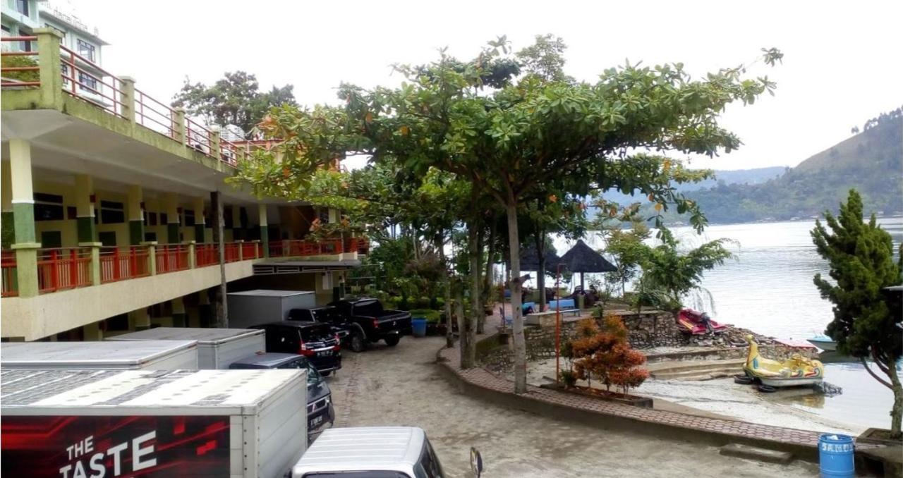 Pandu Lakeside Hotel פראפאט מראה חיצוני תמונה